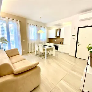 suite-san-domenico.emilia-romagnahotels.net/
