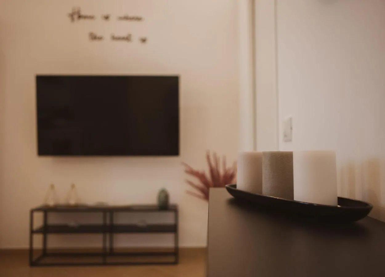 Agora Home 泰拉西尼 意大利